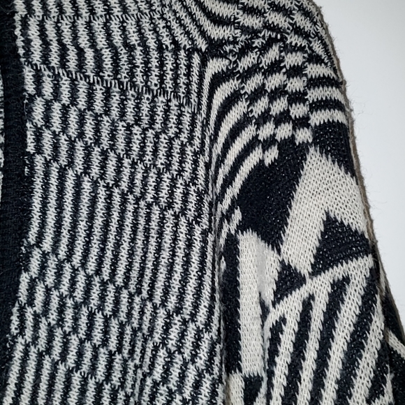 Cardigan - Picture 2 of 2